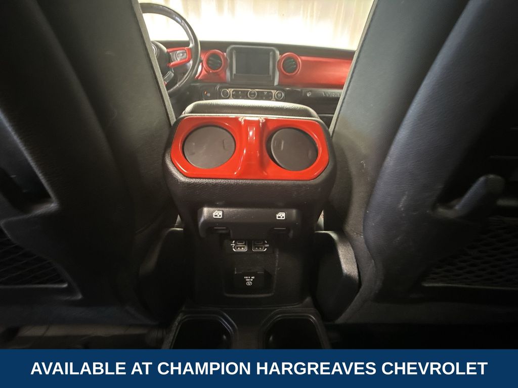 2019 Jeep Wrangler Unlimited Rubicon photo 18