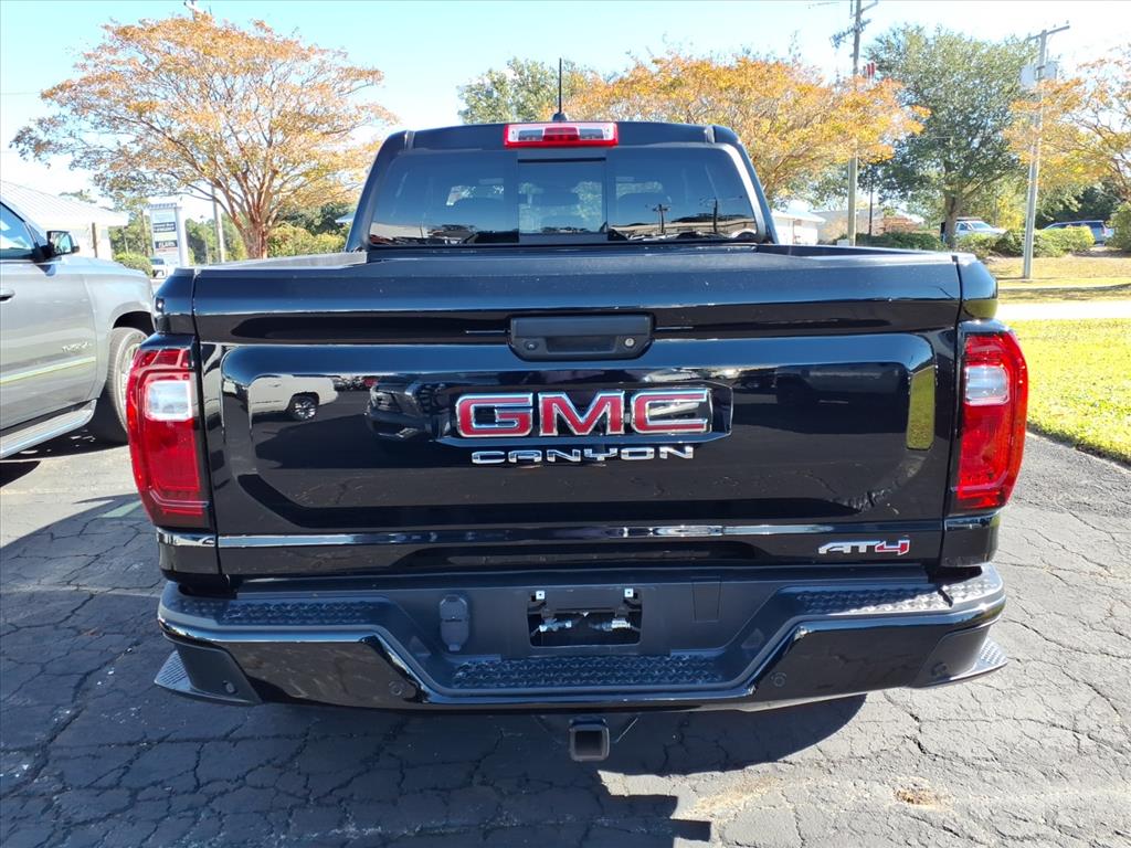 2024 Gmc Canyon AT4 photo 3