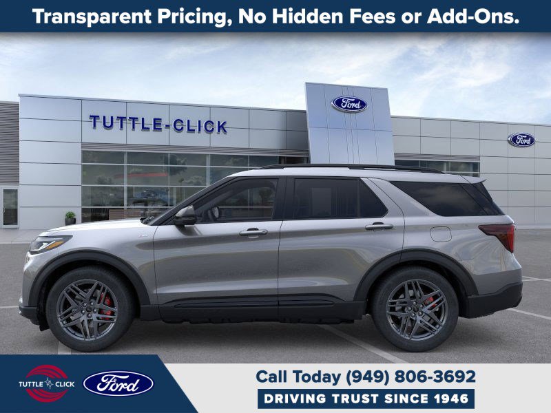 2025 Ford Explorer ST-Line photo 2