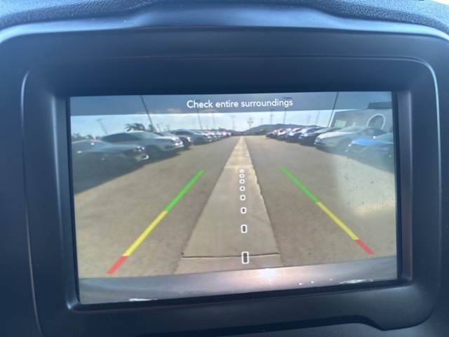 2019 Jeep Renegade Latitude photo 16