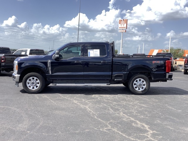 2023 Ford F-250 photo 4