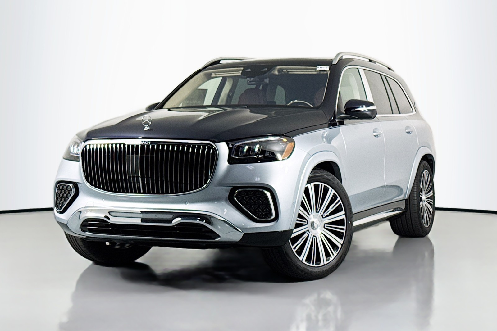 2026 Mercedes-Benz GLS Maybach's photo