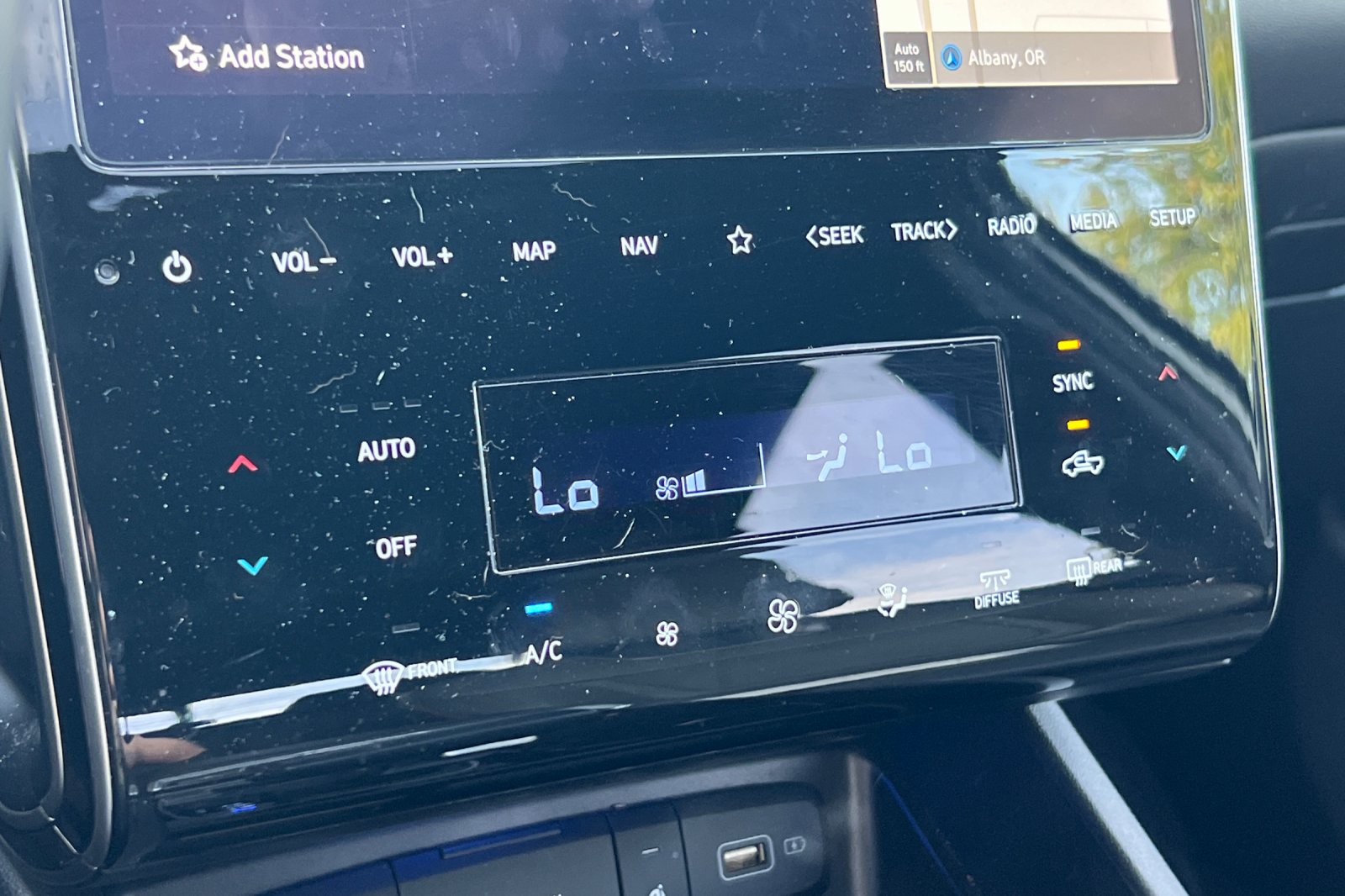 2024 Hyundai Santa Cruz Limited photo 14