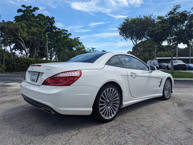 2015 Mercedes Benz SL 400 photo 12