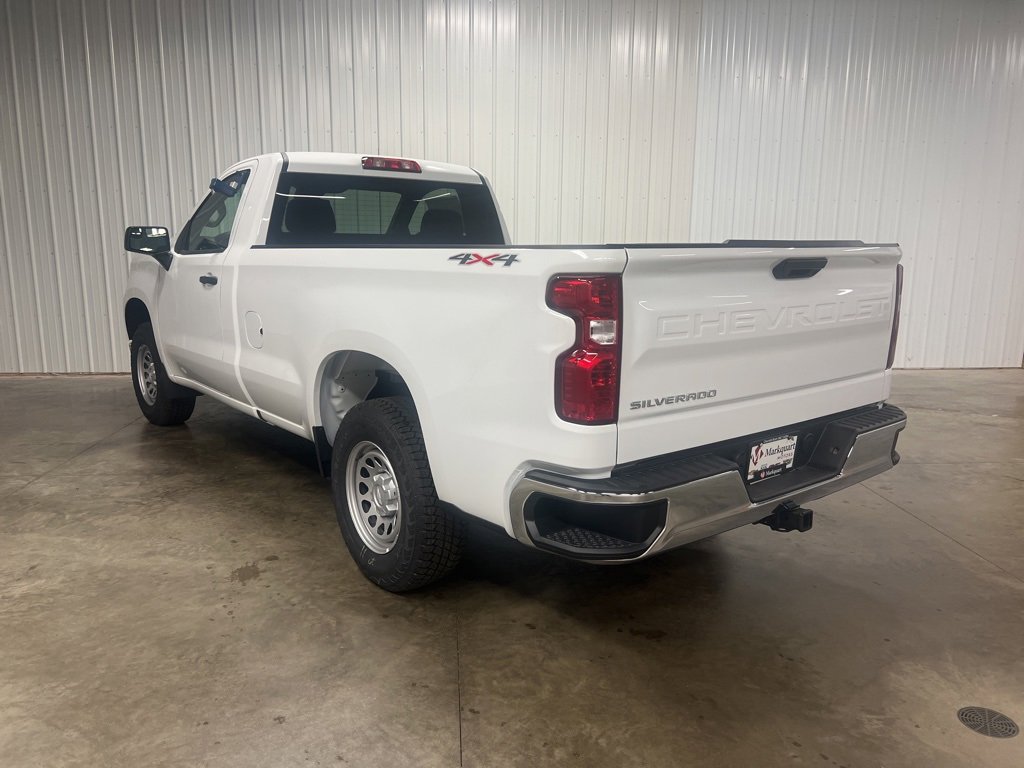 2025 Chevrolet Silverado 1500 photo 3