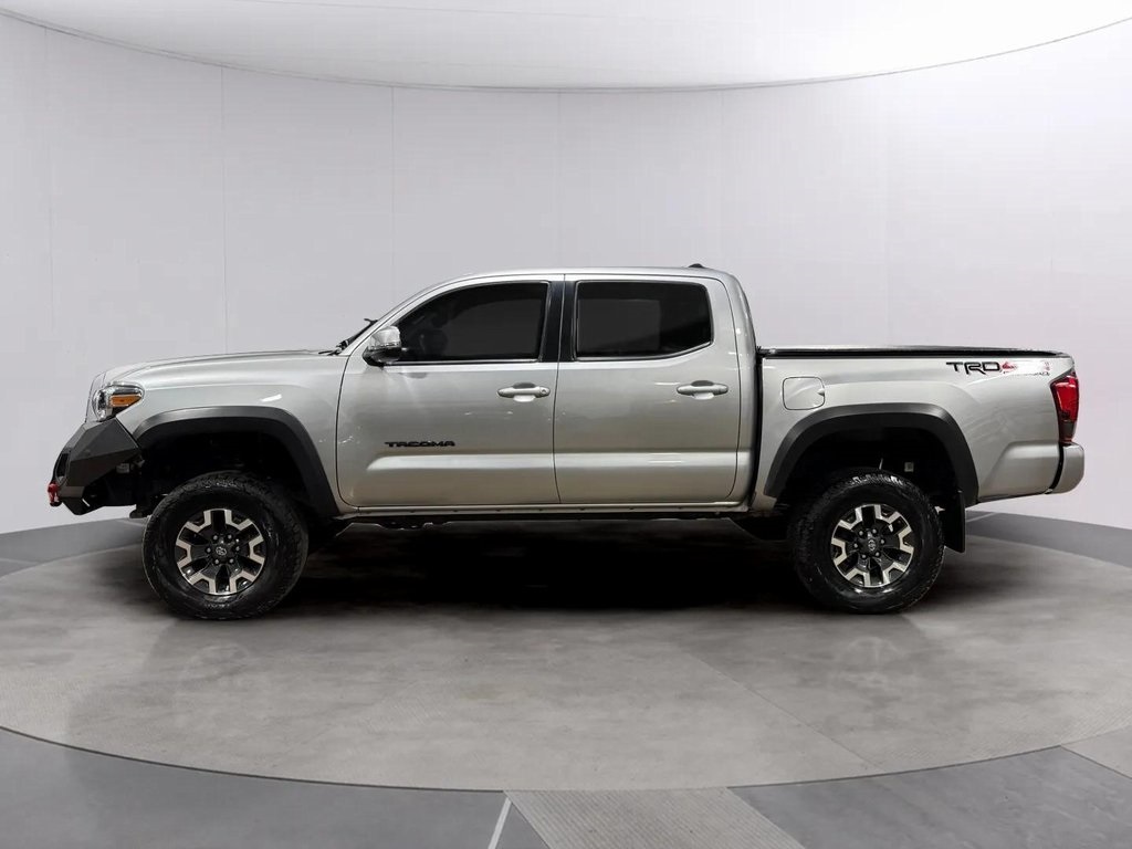 2019 Toyota Tacoma SR5 photo 7