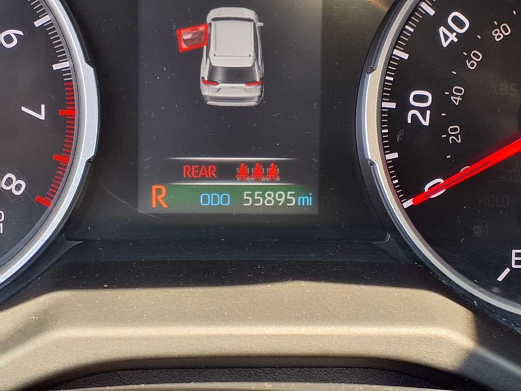 2022 Toyota RAV4 XLE photo 23