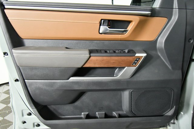 2025 Toyota Tundra 1794 Edition photo 17