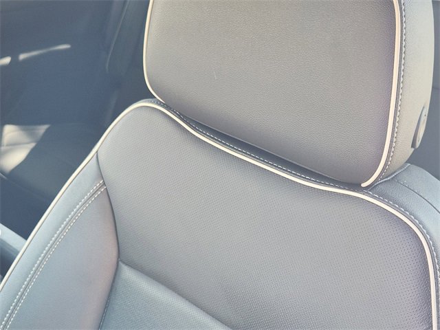 2022 Gmc Yukon SLT photo 13