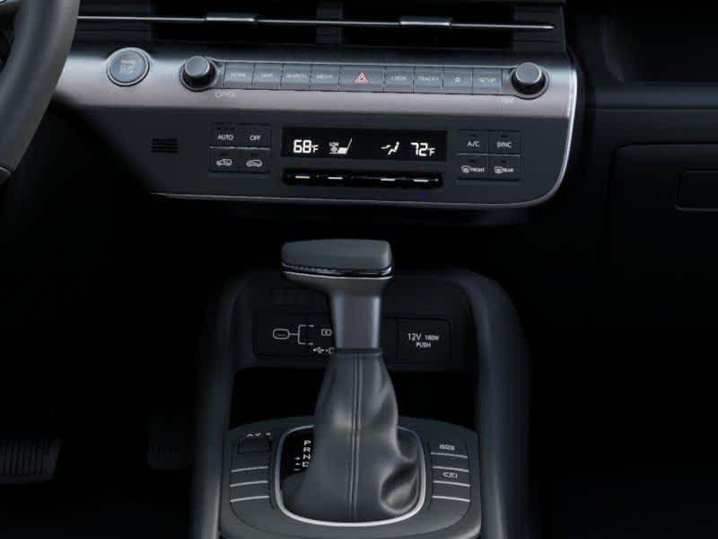 2025 Hyundai Kona SEL photo 13