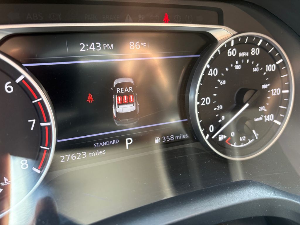 2024 Nissan Rogue SV photo 18