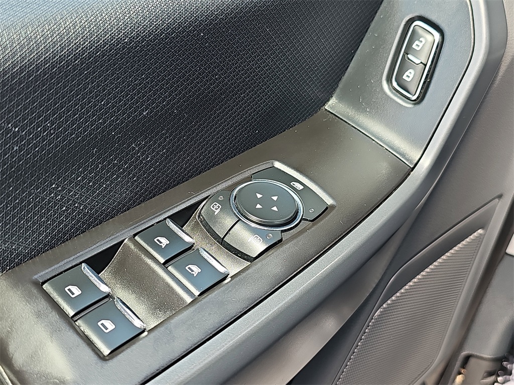 2023 Ford F-150 XLT photo 25