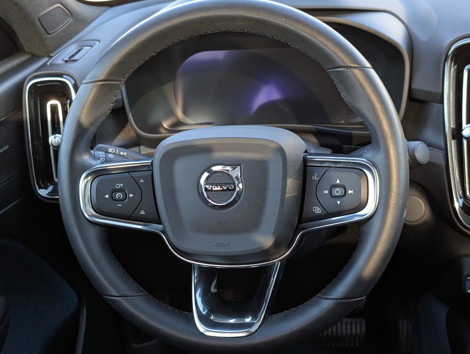 2023 Volvo C40 Recharge Ultimate photo 30