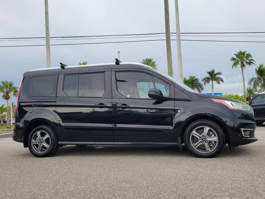 2022 Ford Transit Connect Titanium photo 10