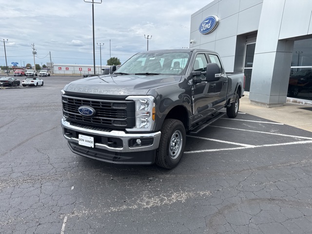 2026 Ford F-250 XL photo 2