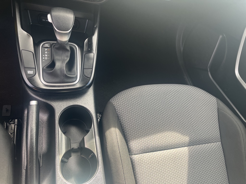 2023 Kia Soul LX photo 13