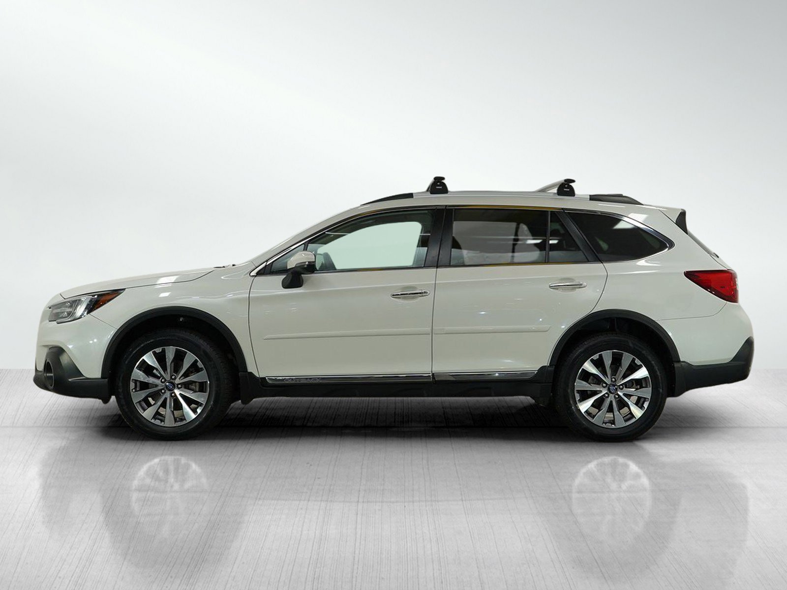 Used 2019 Subaru Outback Touring with VIN 4S4BSATC8K3214651 for sale in Minneapolis, Minnesota