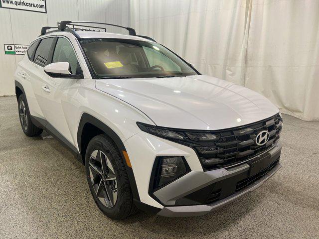 2026 Hyundai Tucson Hybrid SEL photo 3