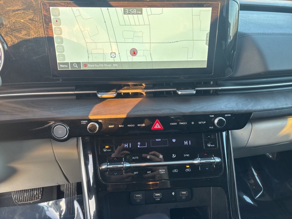 Certified 2024 Kia Carnival EX with VIN KNDNC5H36R6391304 for sale in Elk River, Minnesota