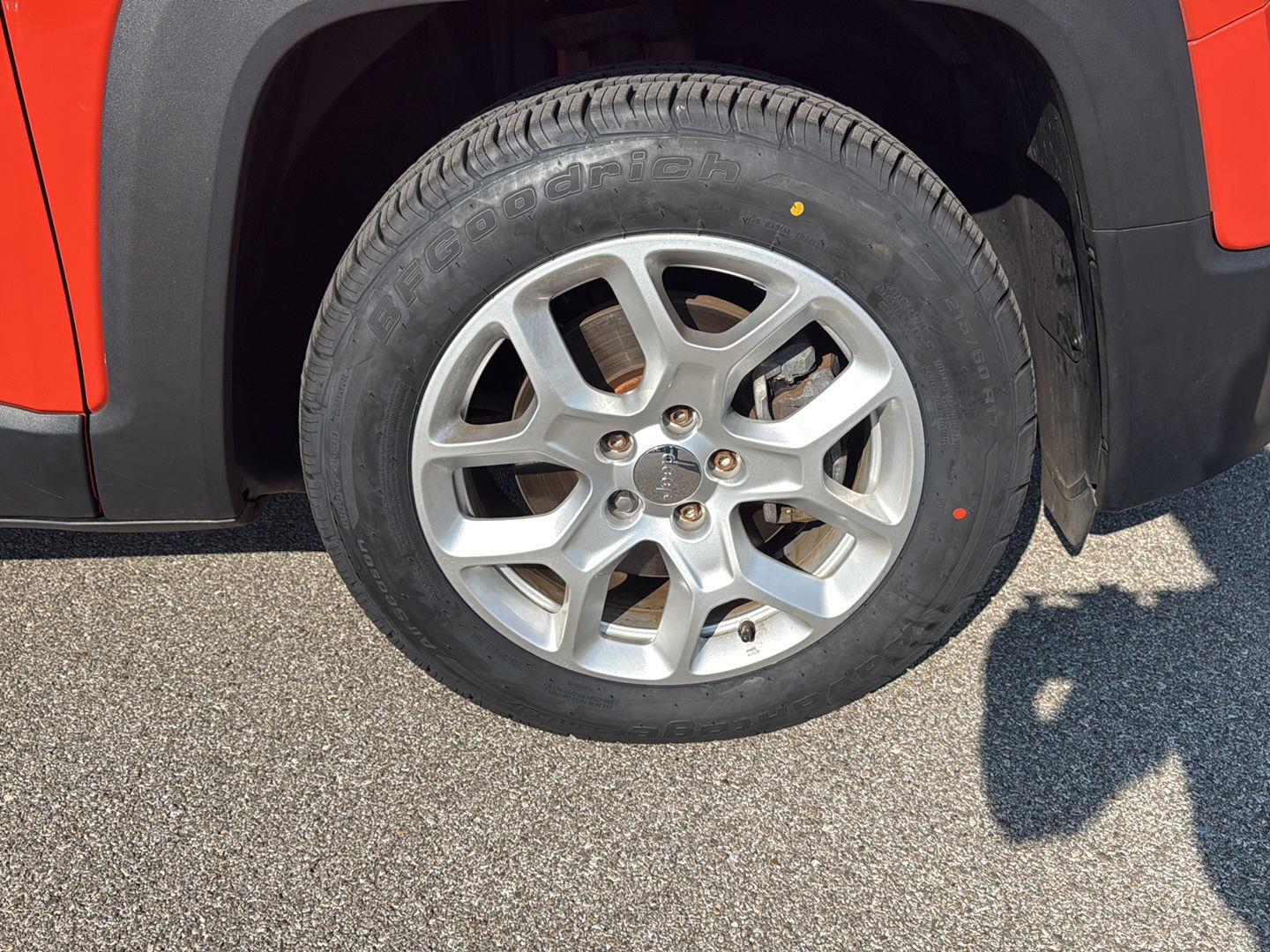 2015 Jeep Renegade Latitude photo 10