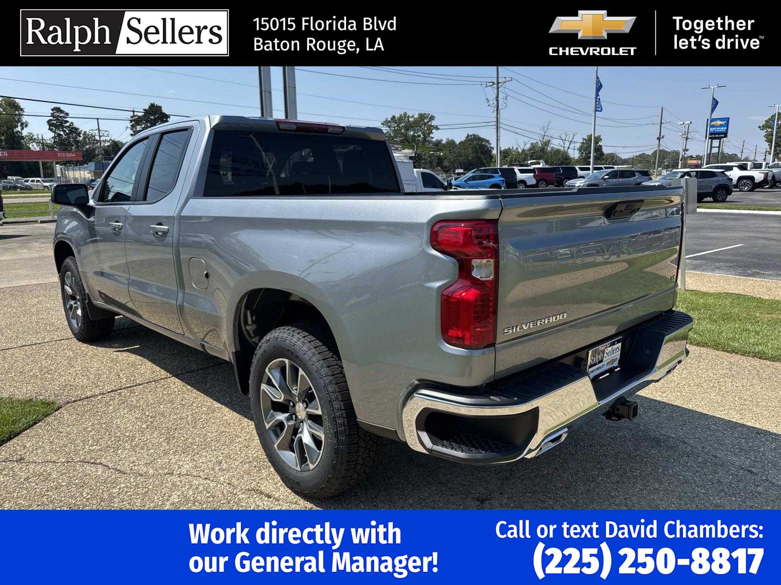 2026 Chevrolet Silverado 1500 LT photo 2