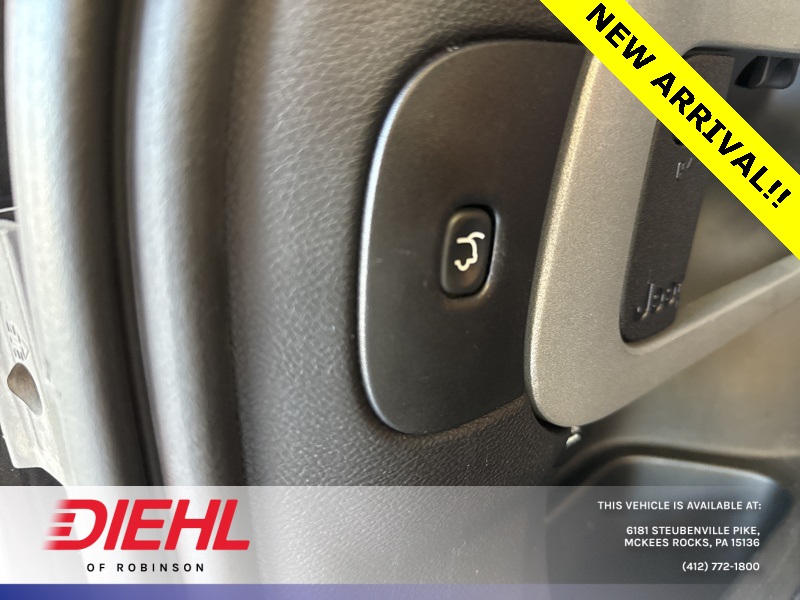 2014 Jeep Cherokee Latitude photo 10