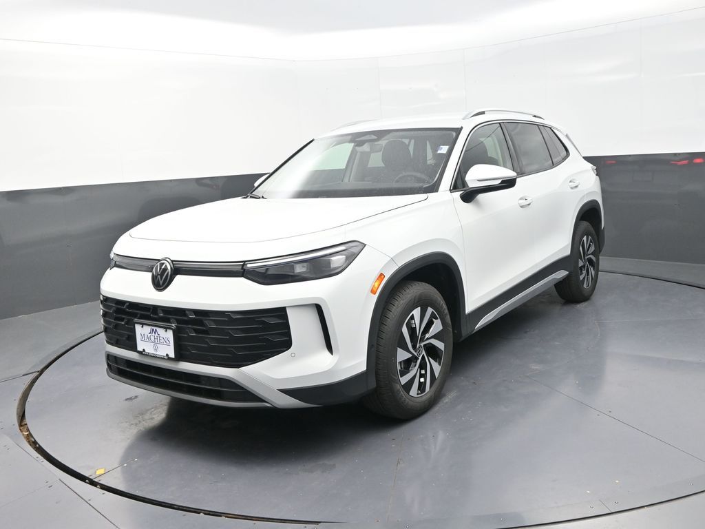 2026 Volkswagen Tiguan S photo 2