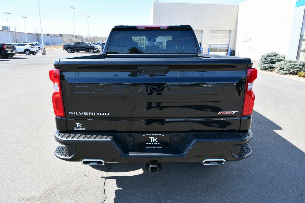 2023 Chevrolet Silverado 1500 RST photo 6