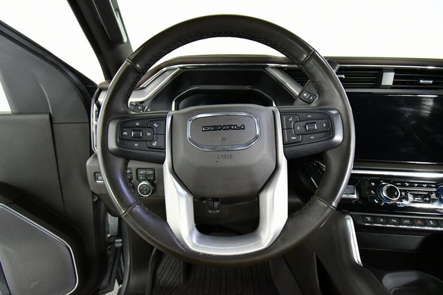 2025 Gmc Sierra 3500 HD Denali photo 2