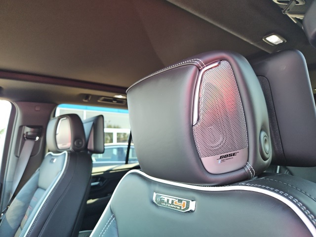 2025 Gmc Yukon AT4 Ultimate photo 31