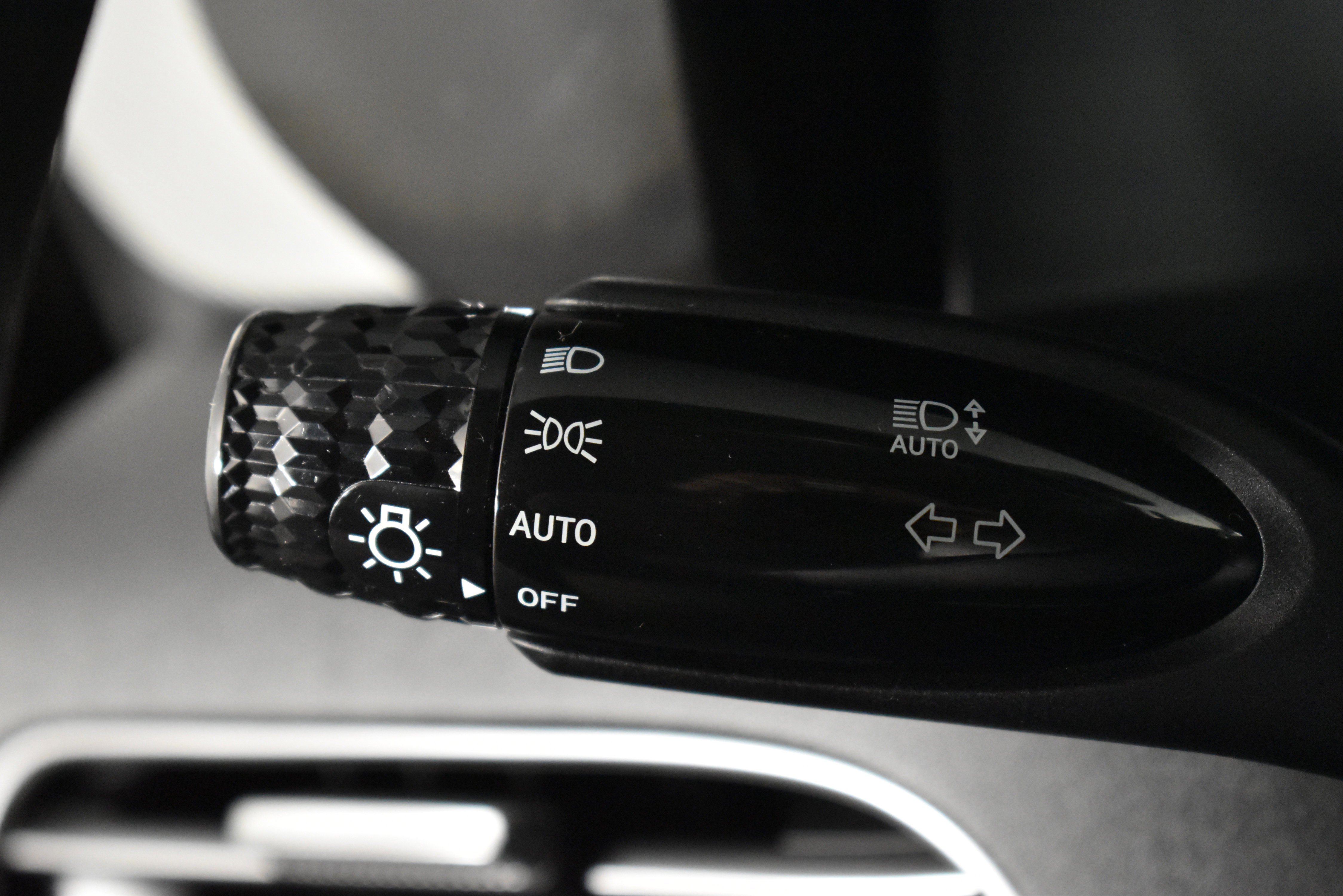 2023 Hyundai Palisade SE photo 4