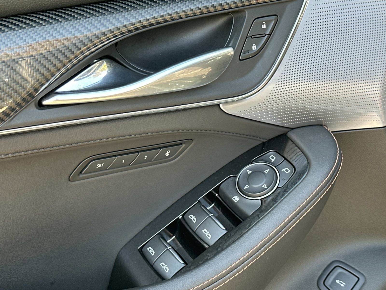 2023 Cadillac CT5 V photo 16