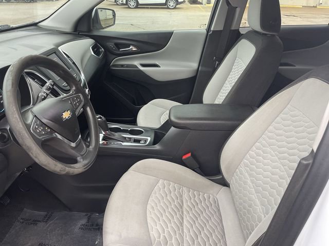 2020 Chevrolet Equinox LT photo 3