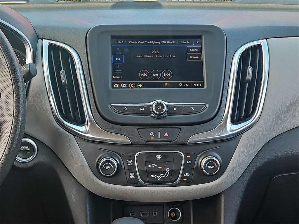 2022 Chevrolet Equinox LS photo 39