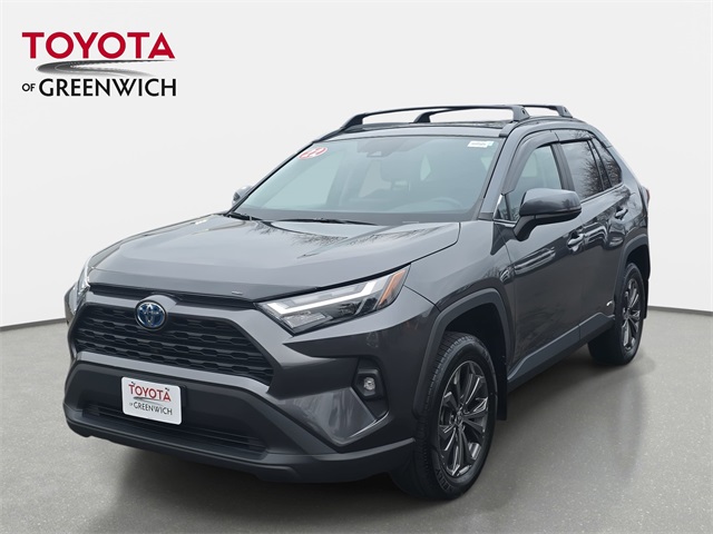 2022 Toyota RAV4 XLE Premium