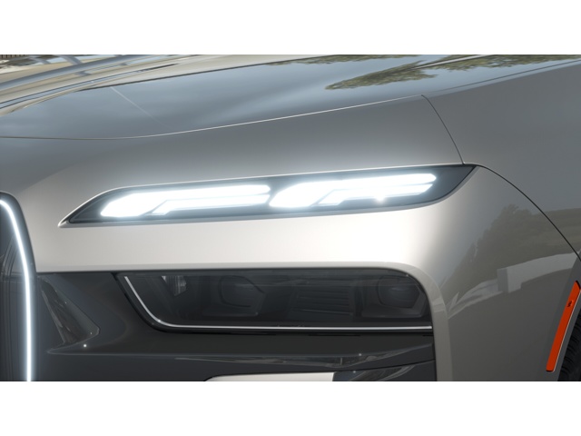 2026 Bmw 750e photo 4