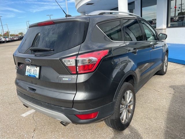 2017 Ford Escape Titanium photo 3
