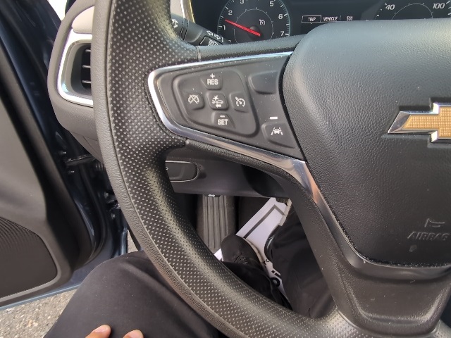 2024 Chevrolet Equinox LS photo 17
