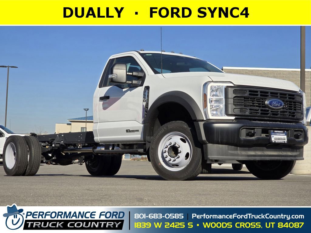 2025 Ford F-550 Super Duty Chassis Cab XL's photo