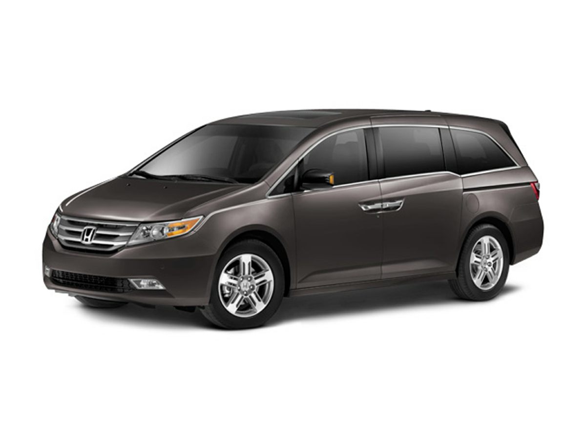 2011 Honda Odyssey Touring's photo