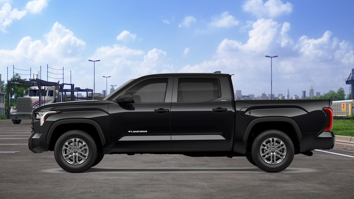2026 Toyota Tundra SR5 CrewMax photo 4