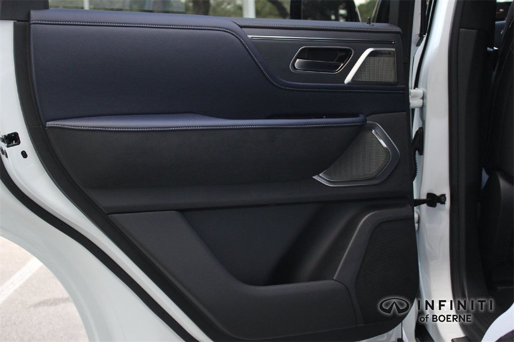 2026 Infiniti QX80 Sensory photo 19