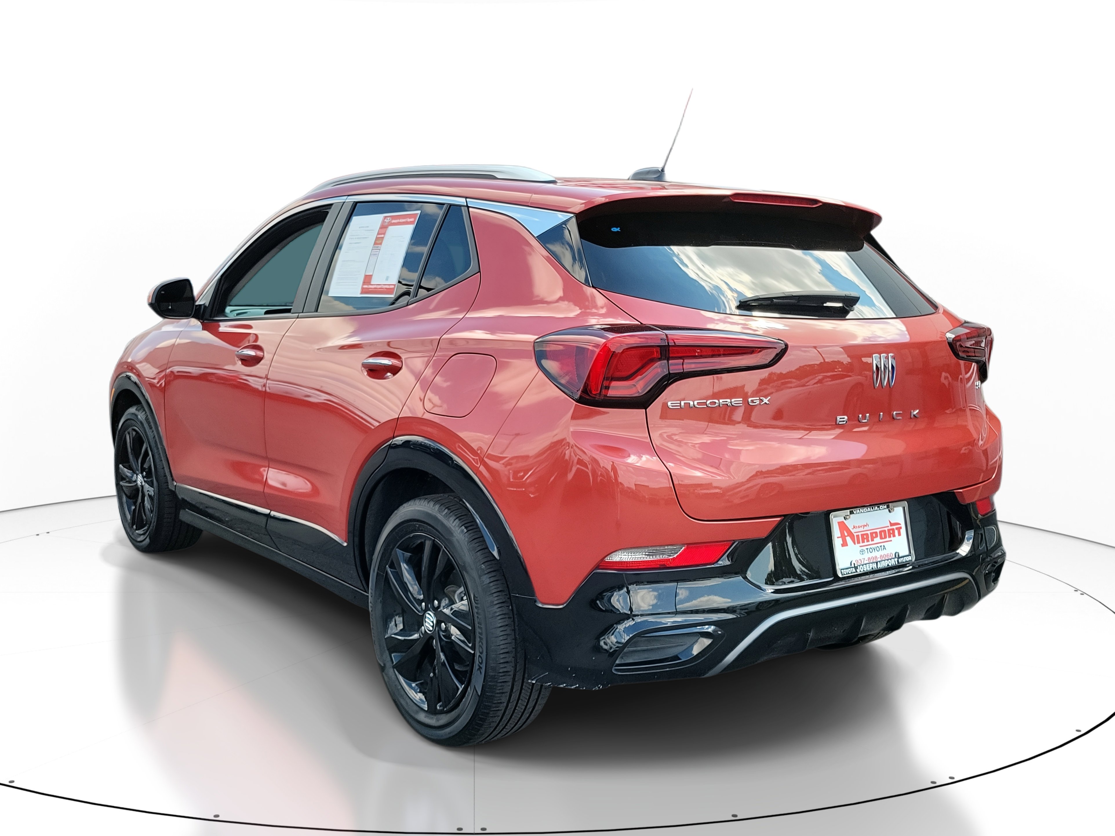 2024 Buick Encore GX Sport Touring photo 3