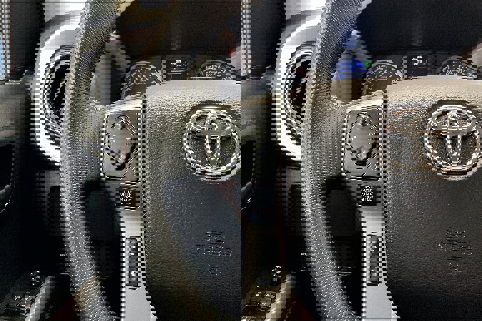 2022 Toyota Tacoma SR5 photo 20