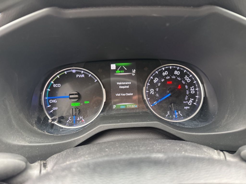 2019 Toyota RAV4 Hybrid LE photo 11