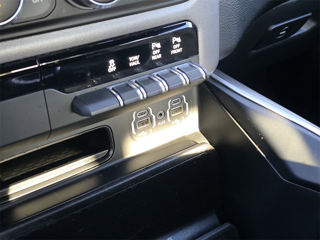 2021 Ram 1500 Big Horn Lone Star photo 25