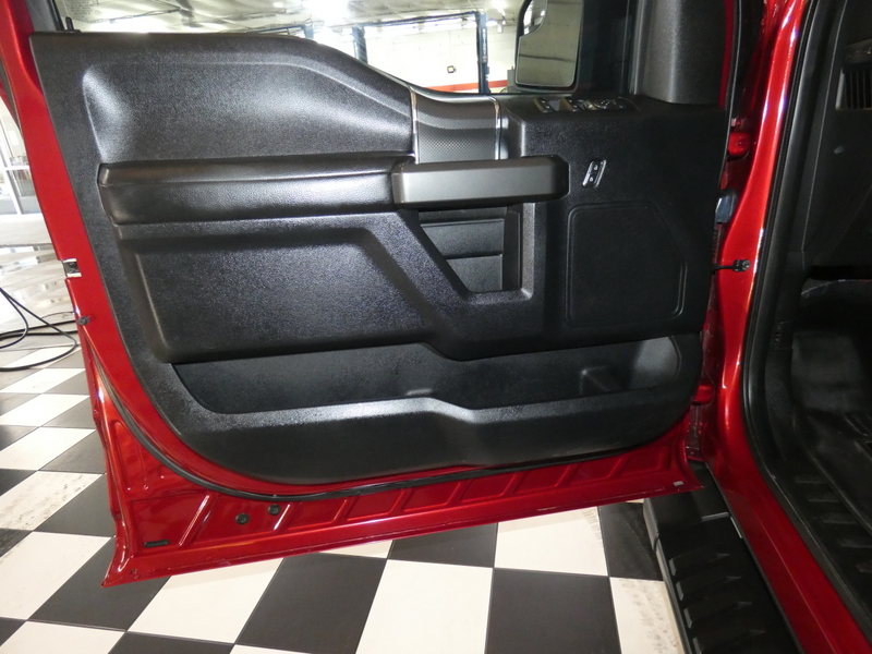 2016 Ford F-150 XLT photo 20