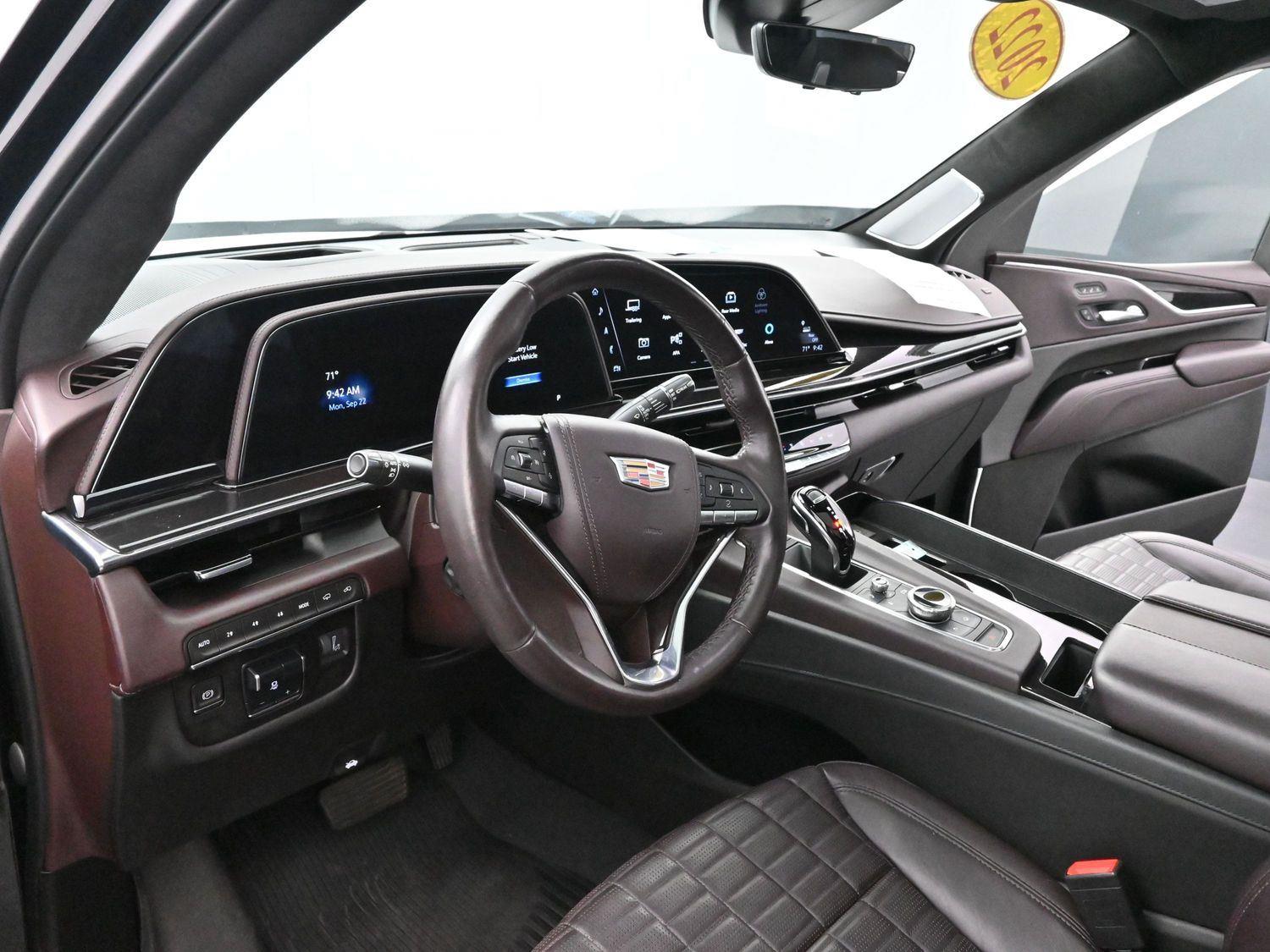 2022 Cadillac Escalade Sport Platinum photo 17