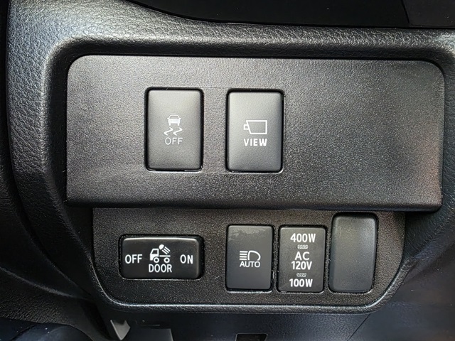 2023 Toyota Tacoma TRD Sport photo 18