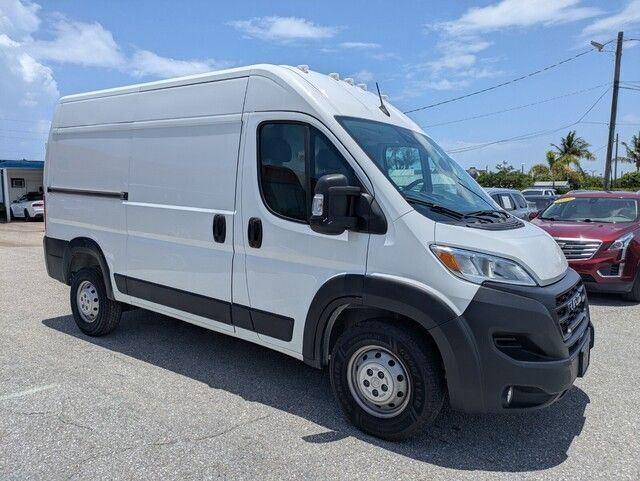 2023 Ram ProMaster 1500 High Roof photo 4
